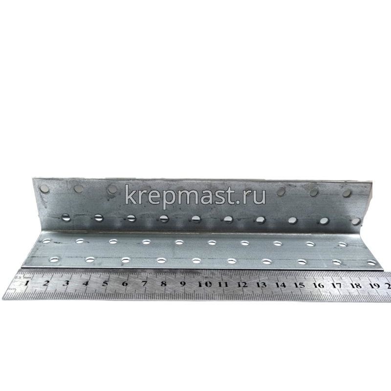 KM15 40х40х200х2мм монтажный уголок