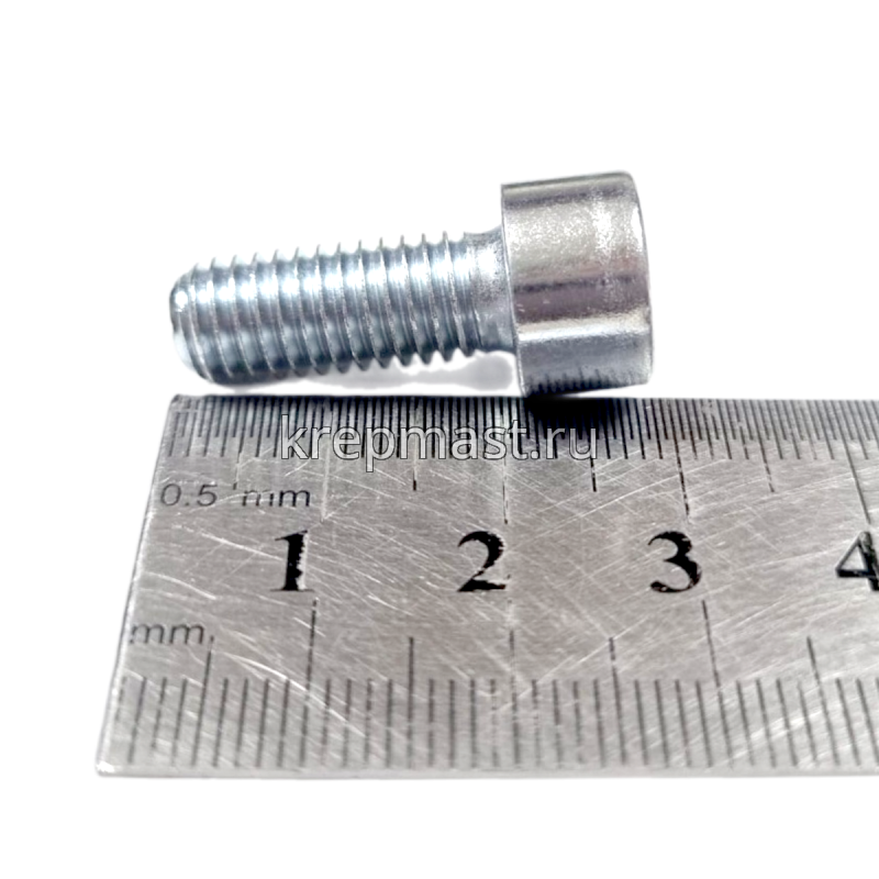 Винт с внутр.шестигранником 8 х 20 DIN 912